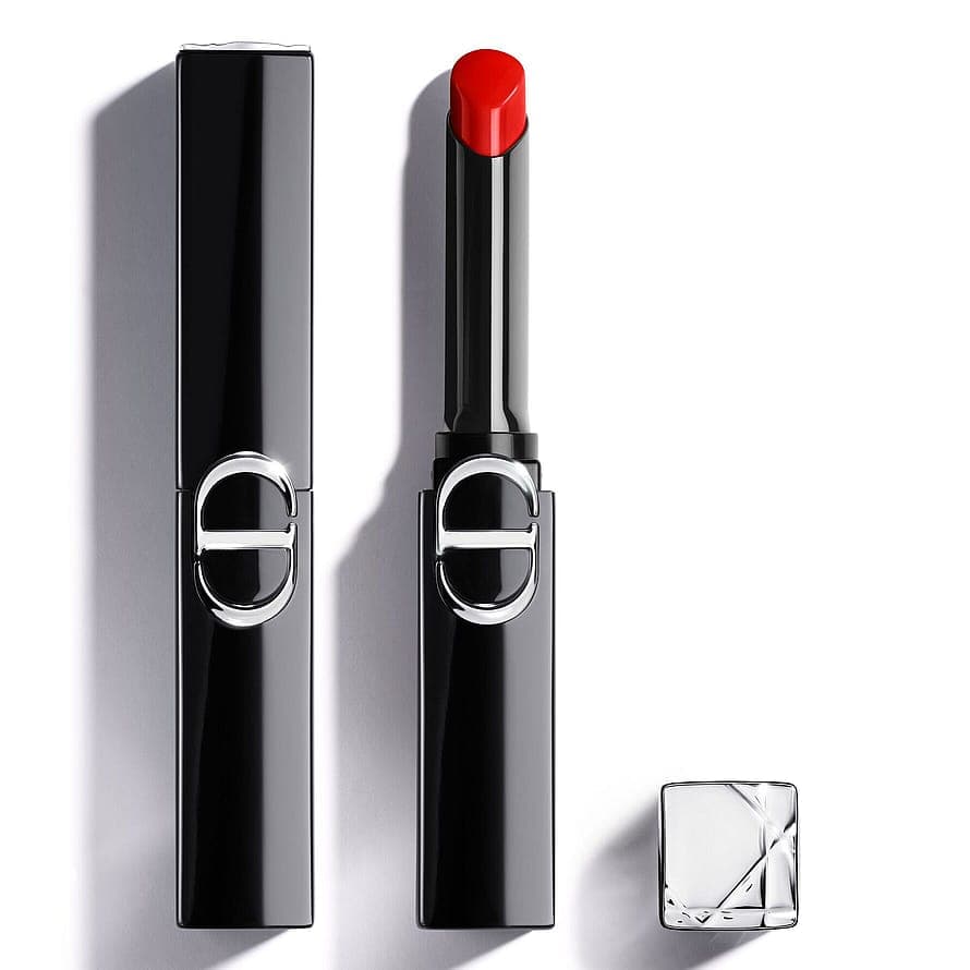 Rouge Dior On Stage Ultra Longwear Lipstick with a Shine Finish 999