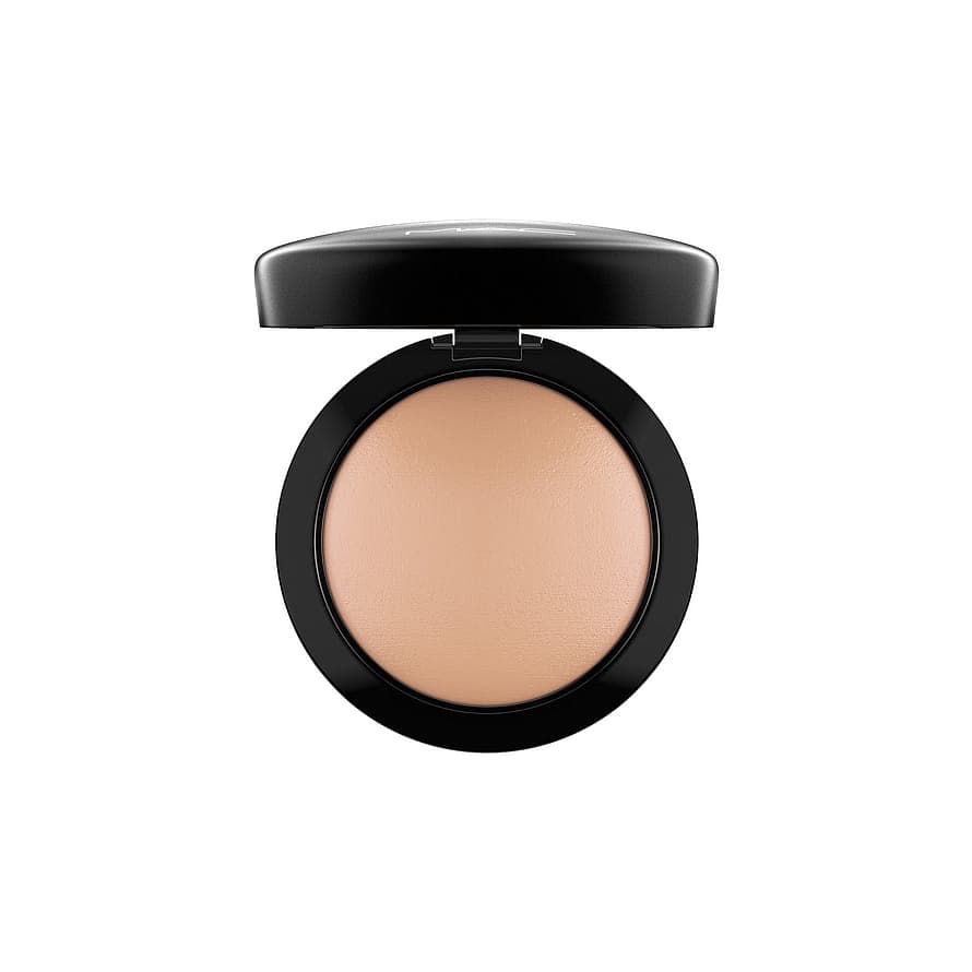 Mineralize Skinfinish/ Natural Medium Dark