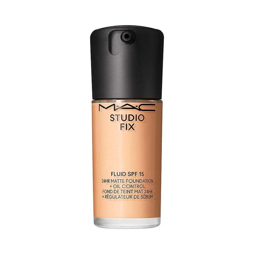 Studio Fix Fluid Broad Spectrum SPF15 NC18