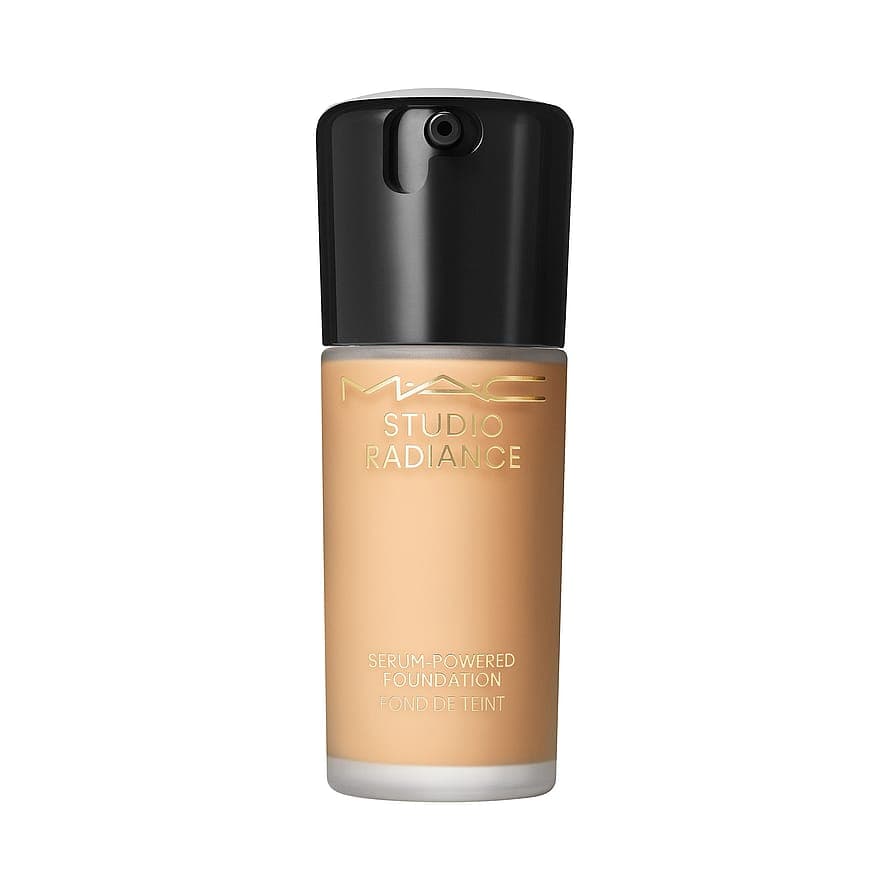 Studio Radiance Serum Powered Foundation NC30