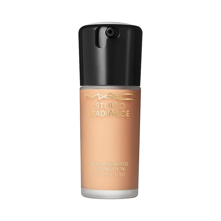 Studio Radiance Serum Powered Foundation NW30