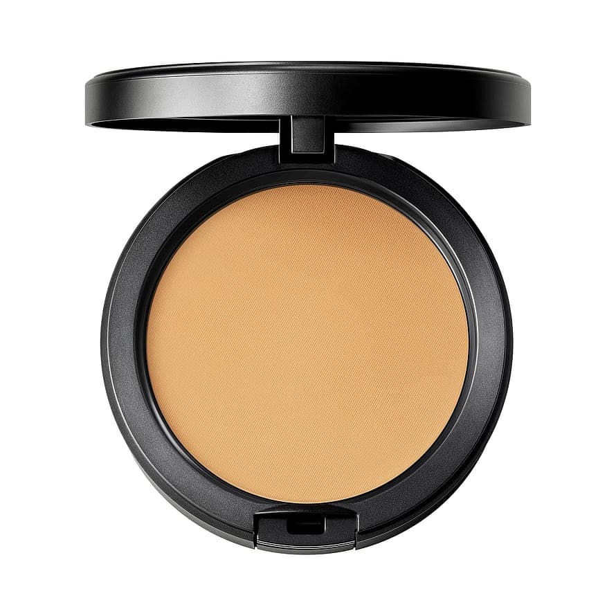 Studio Fix Plus Powder Foundation NC37