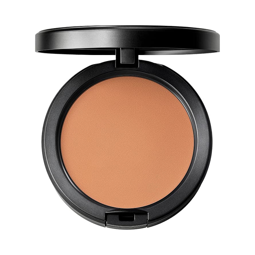 Studio Fix Plus Powder Foundation NW40
