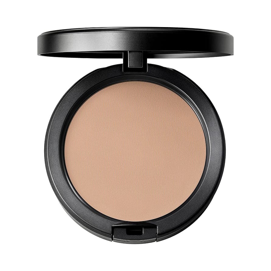 Studio Fix Plus Powder Foundation N6