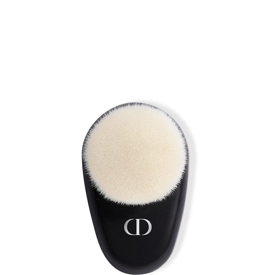 Backstage Face Brush N° 18