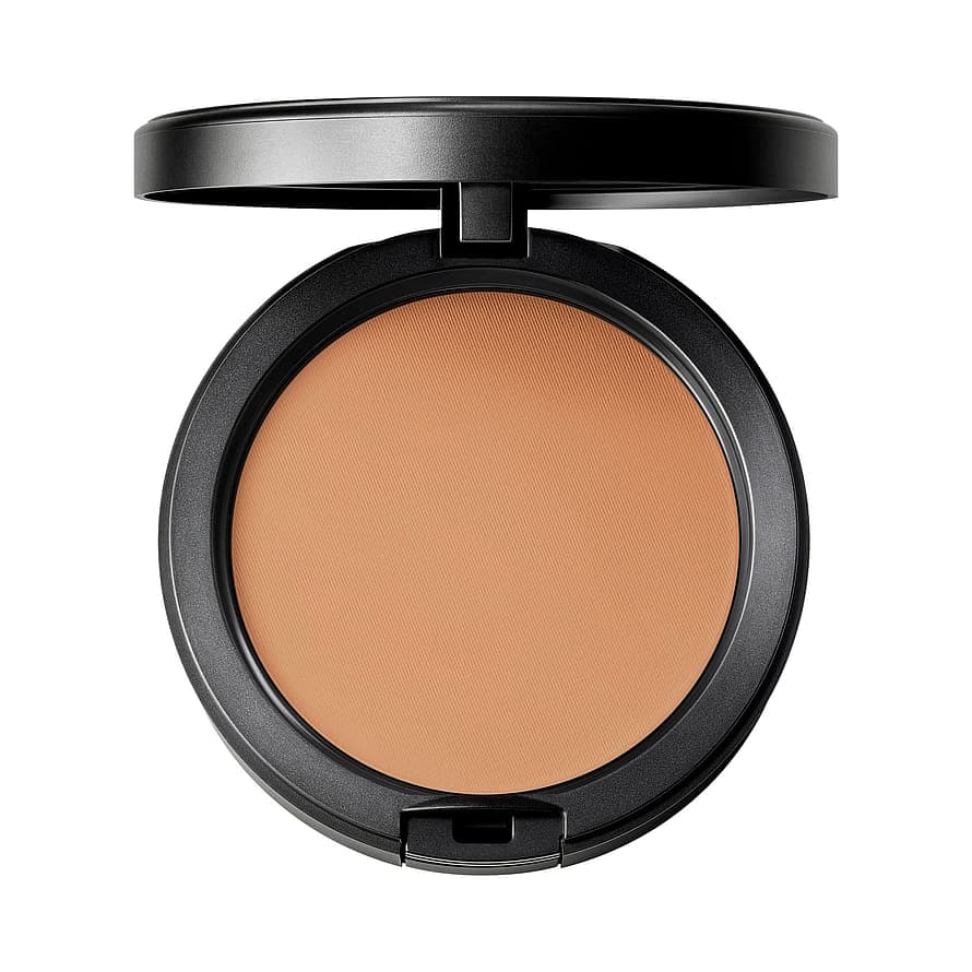 Studio Fix Plus Powder Foundation NW15