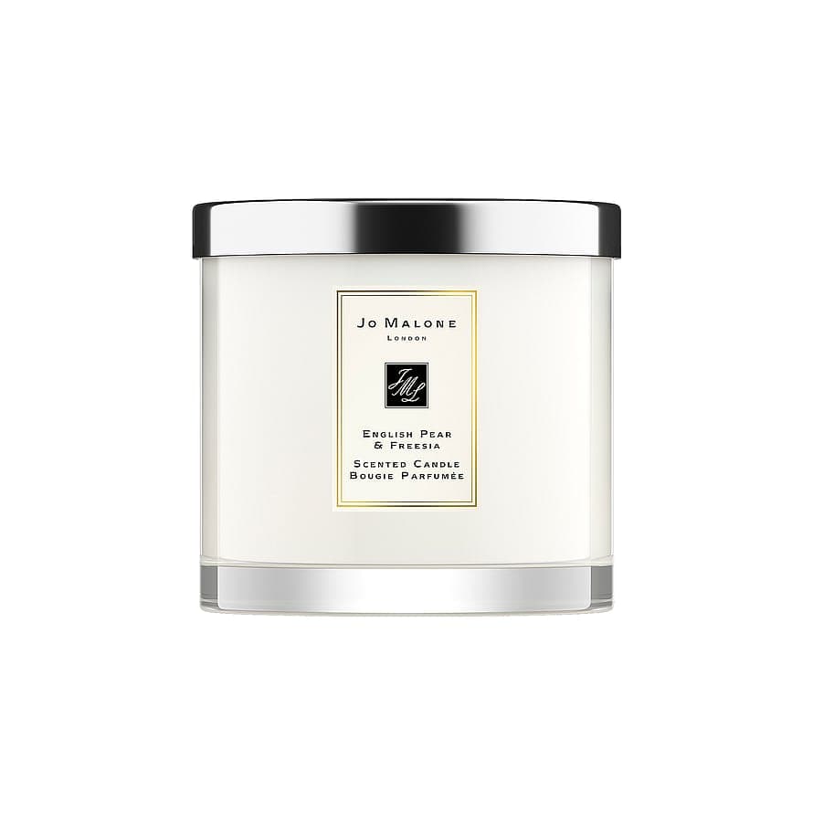 English Pear & Freesia Scented Candle 600 g